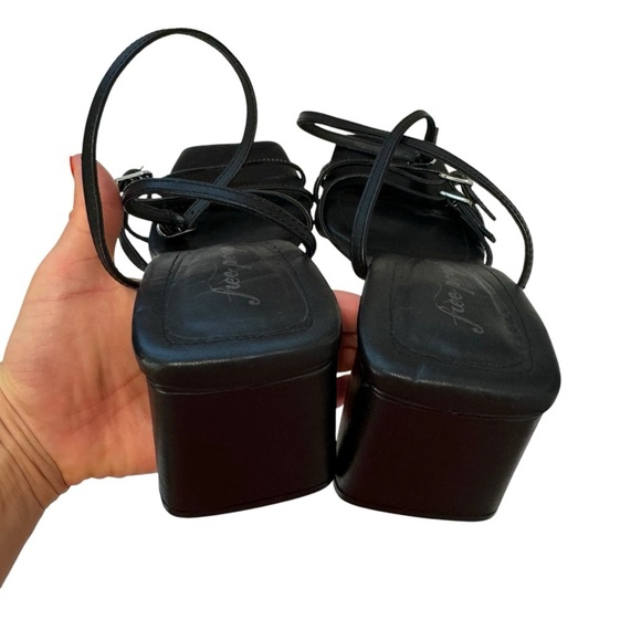 Free People Women’s Black block heels size 39 EU (8.5 US) - Picture 6 of 11